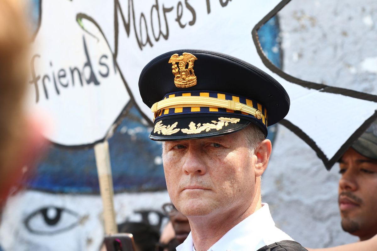 At least five officers, including a commander, face
suspension after probe of former police boss Eddie Johnson’s
conduct 1 At least five officers, including a commander, face
suspension after probe of former police boss Eddie Johnson’s
conduct 1