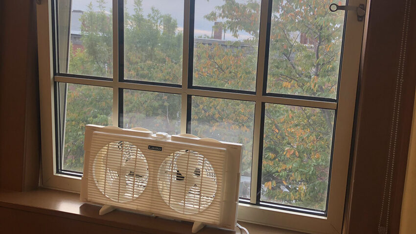 Boston teachers are sharing photos of their classroom
windows on social media. Here’s why. 1