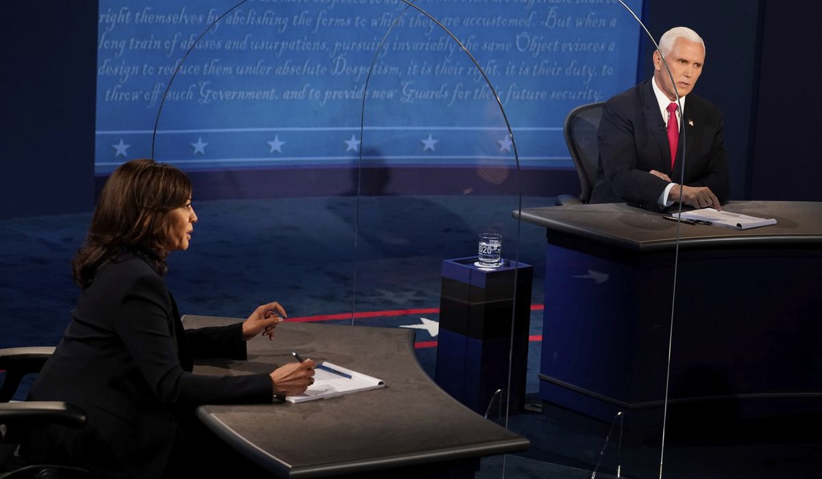 Kamala Harris faults Trump for coronavirus, Mike Pence
blames China 1