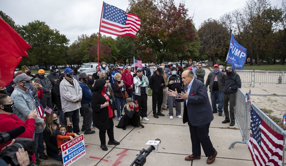 Columbus Day fans, Italian Americans defy culture,
coronavirus with celebrations 1