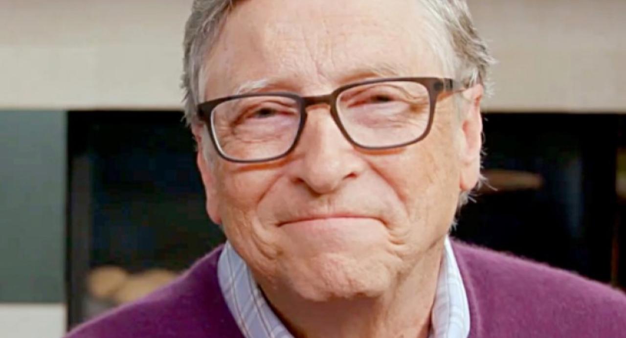 Bill Gates Warns "World Won't Return To Normal" Until
"Second Generation" Of COVID-19 Super-Vaccines Arrives 1