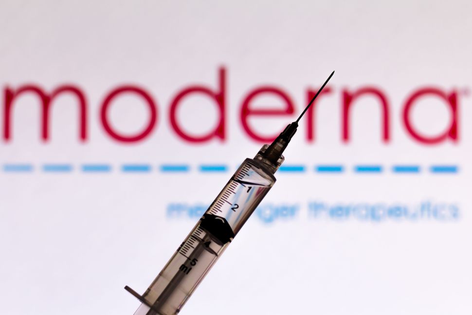 A COVID-19 Vaccine Will Officially Take Longer Than
Promised, Fauci Refutes Trump 1