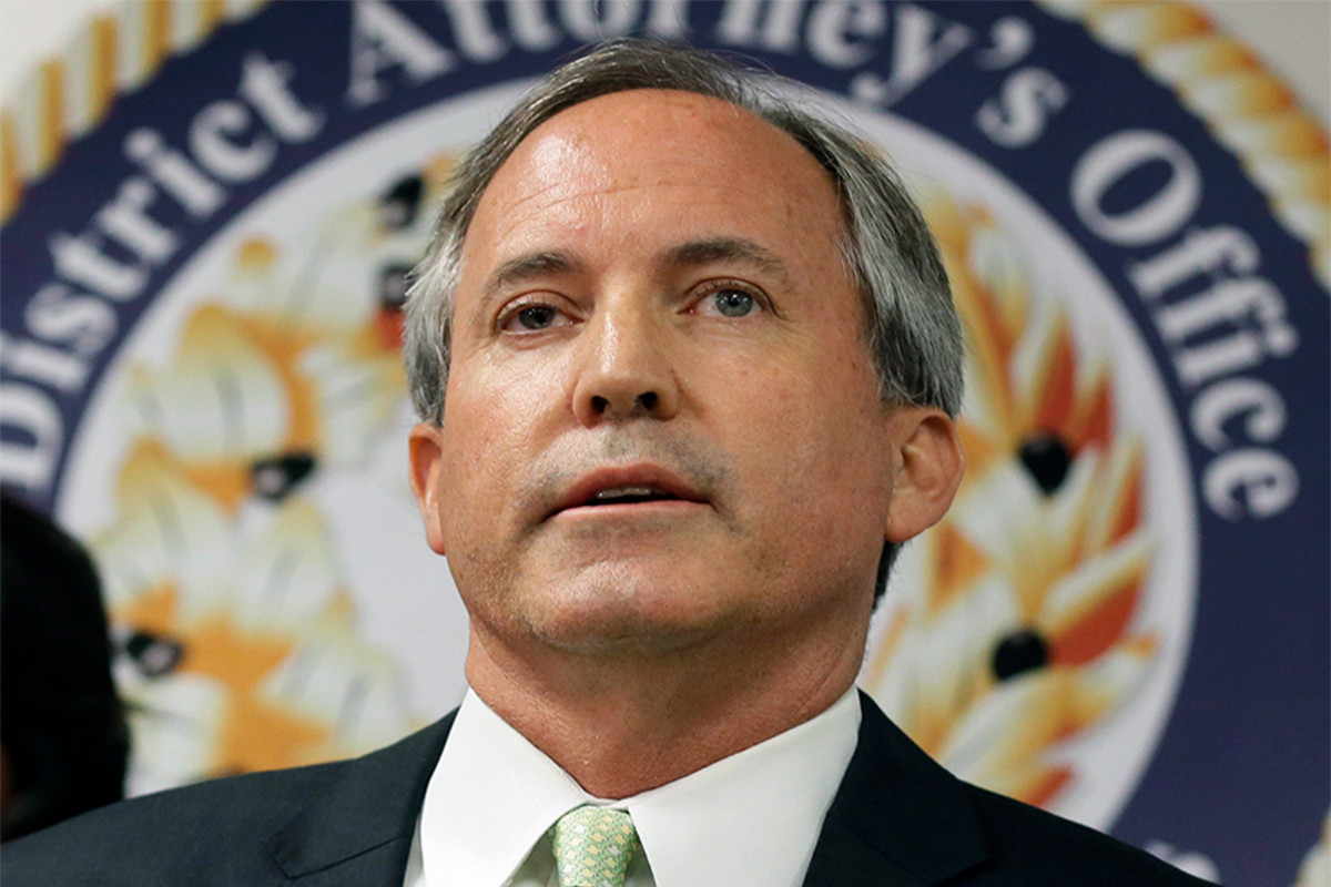 Aides accuse Texas AG Ken Paxton of bribery, abuse of
office 1