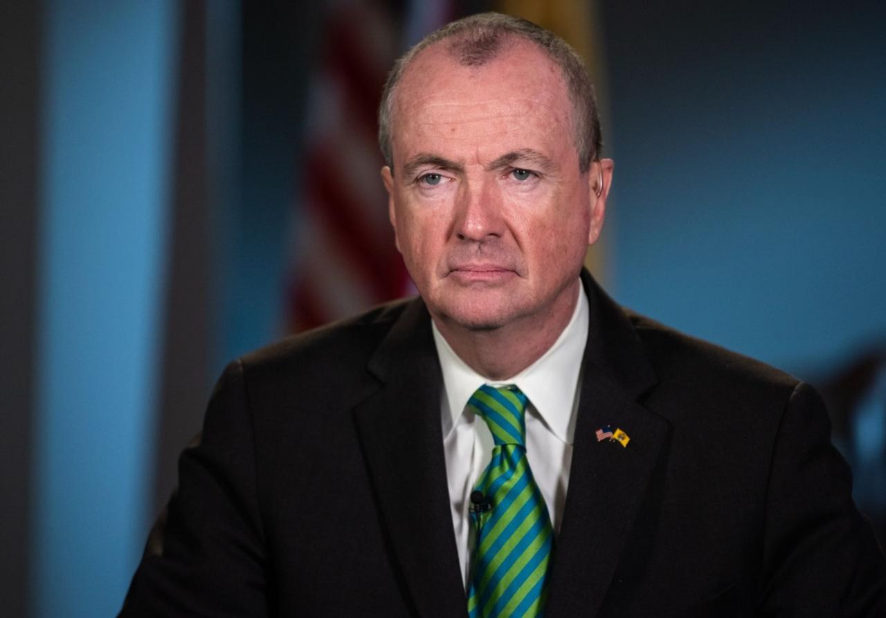 New Jersey Governor Exposed To COVID-19 At Hoboken
Bar 1