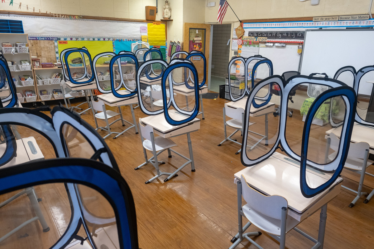 Hundreds of NYC schools still not reporting in-person
attendance: DOE 1