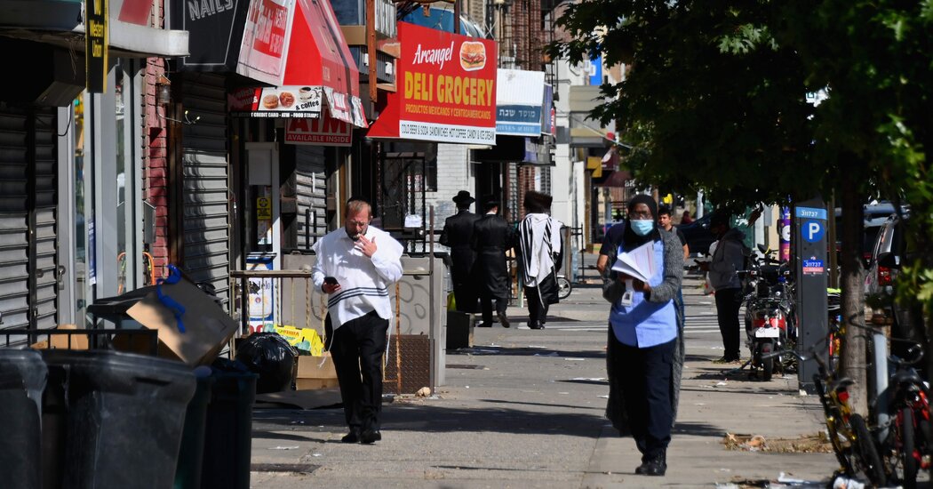 Over $150,000 in Fines Issued on First Weekend of New N.Y.C.
Lockdown 1