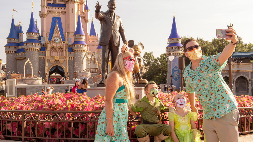 Gov. Newsom sends team to Disney World to inspect reopening
protocols 1