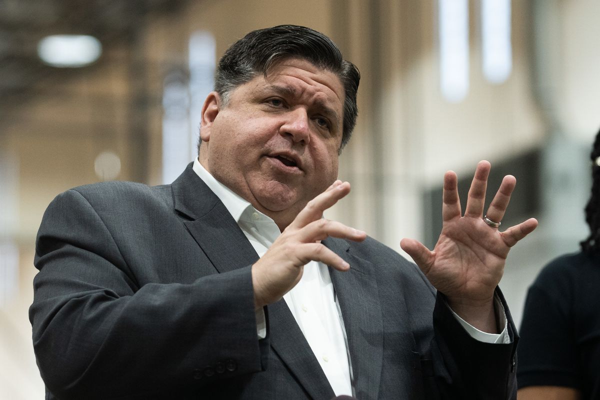 Pritzker stands by COVID-19 restaurant crackdown in Chicago
as state adds 6,110 more cases 1