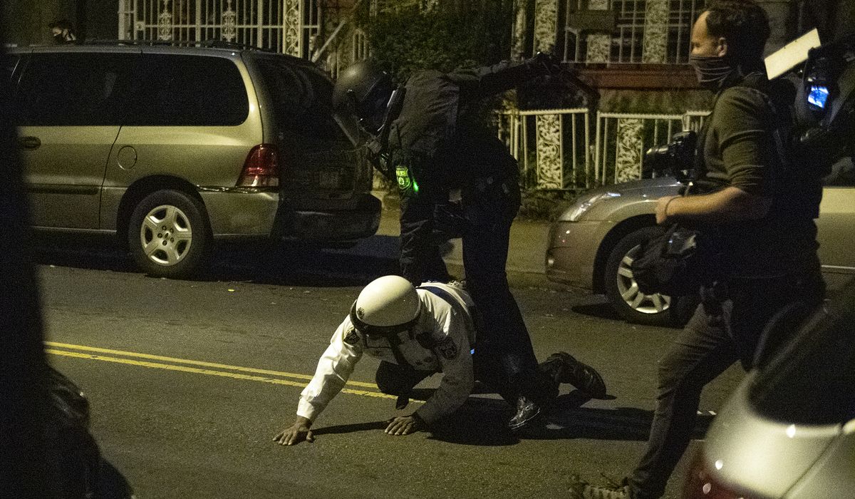 White House says Donald Trump is ready to send federal help
to stop rioting in Philadelphia 1