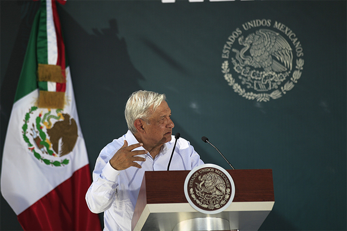 Thousands gather in Mexico City to protest President Lopez
Obrador 1