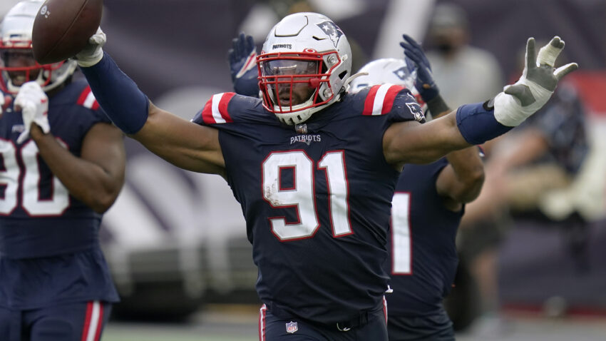 Patriots-Chiefs all clear to play Monday after no new
positive tests 1