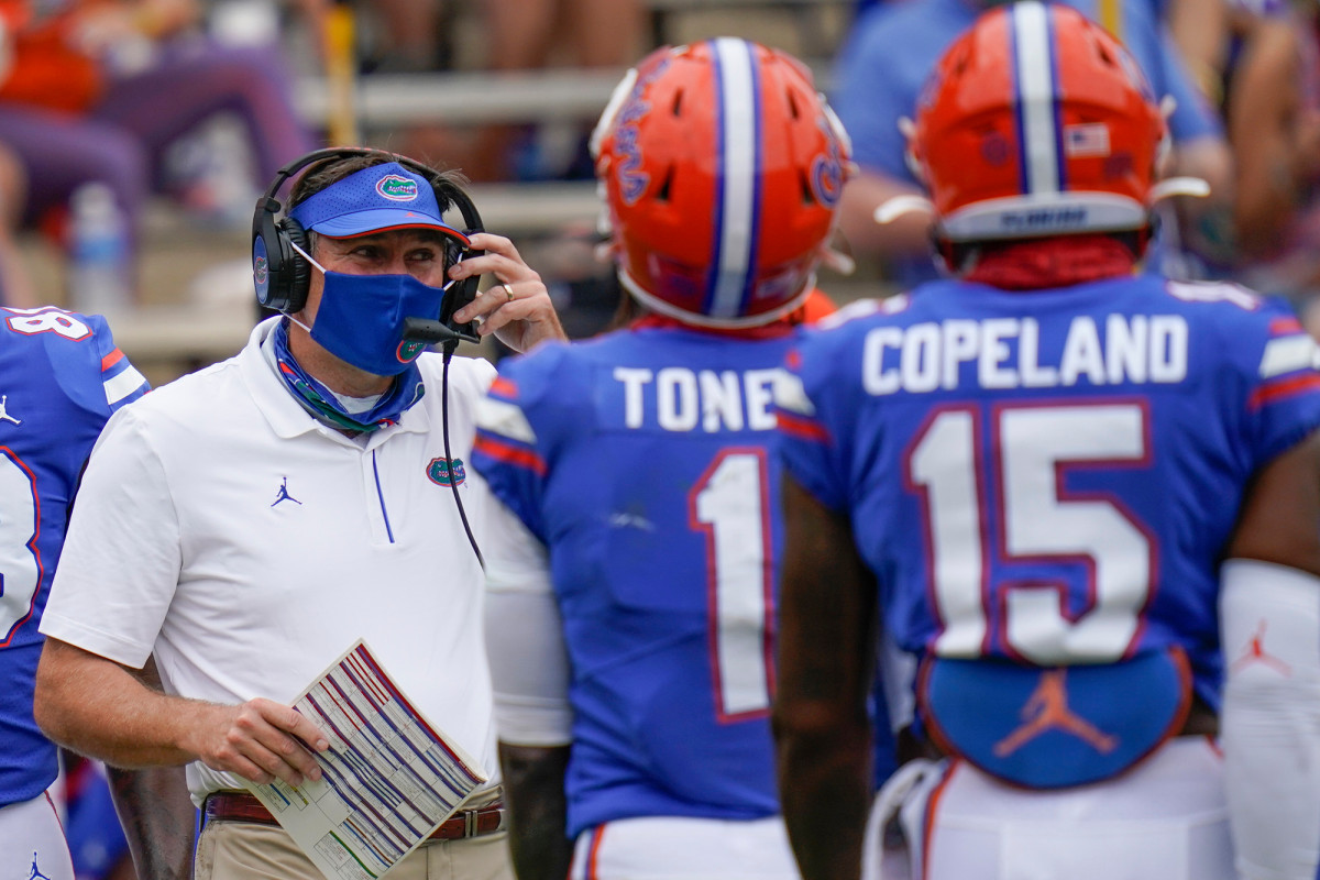 Florida coach Dan Mullen gets COVID-19 week after calling to
pack stadium 1