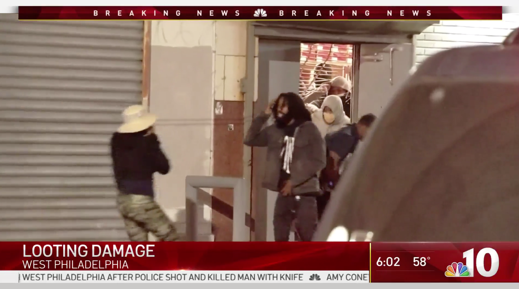 30 Officers Injured in Anti-Police Protests in
Philadelphia 1
