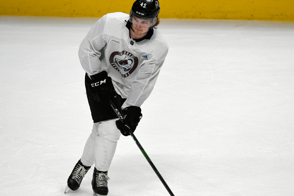Avalanche amateur scouting director has adapted to virtual
world amid COVID-19 1