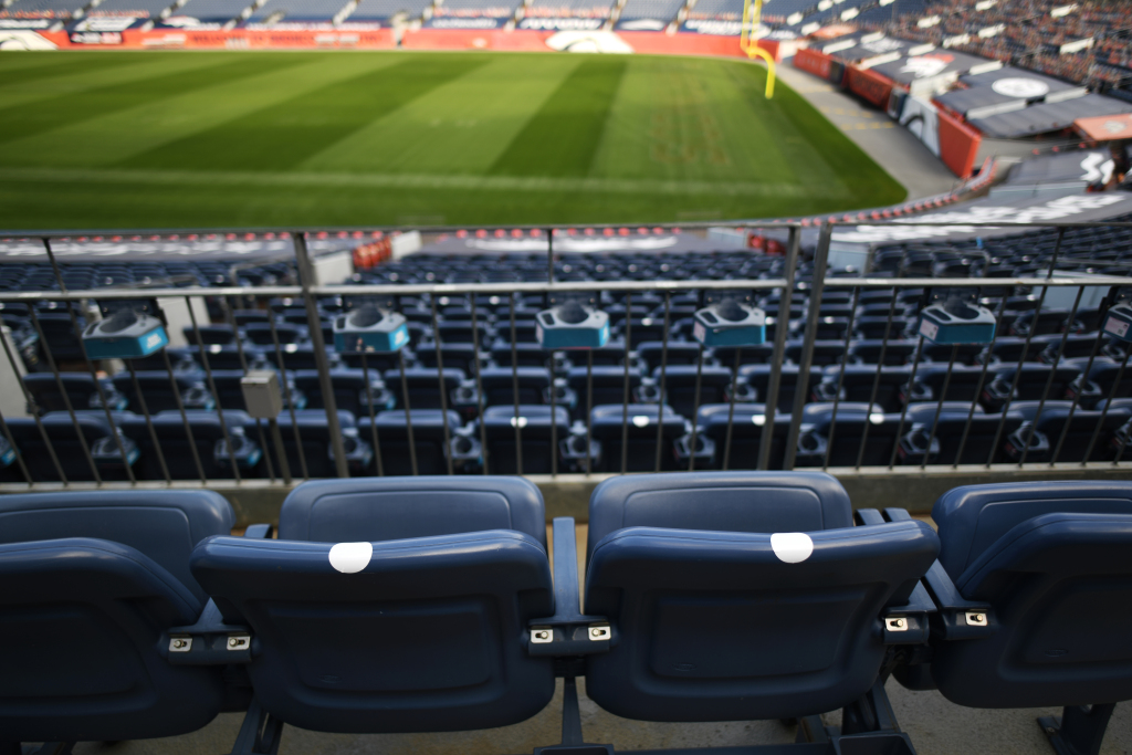 Broncos cancel practice after offensive lineman tests
positive for COVID-19 1