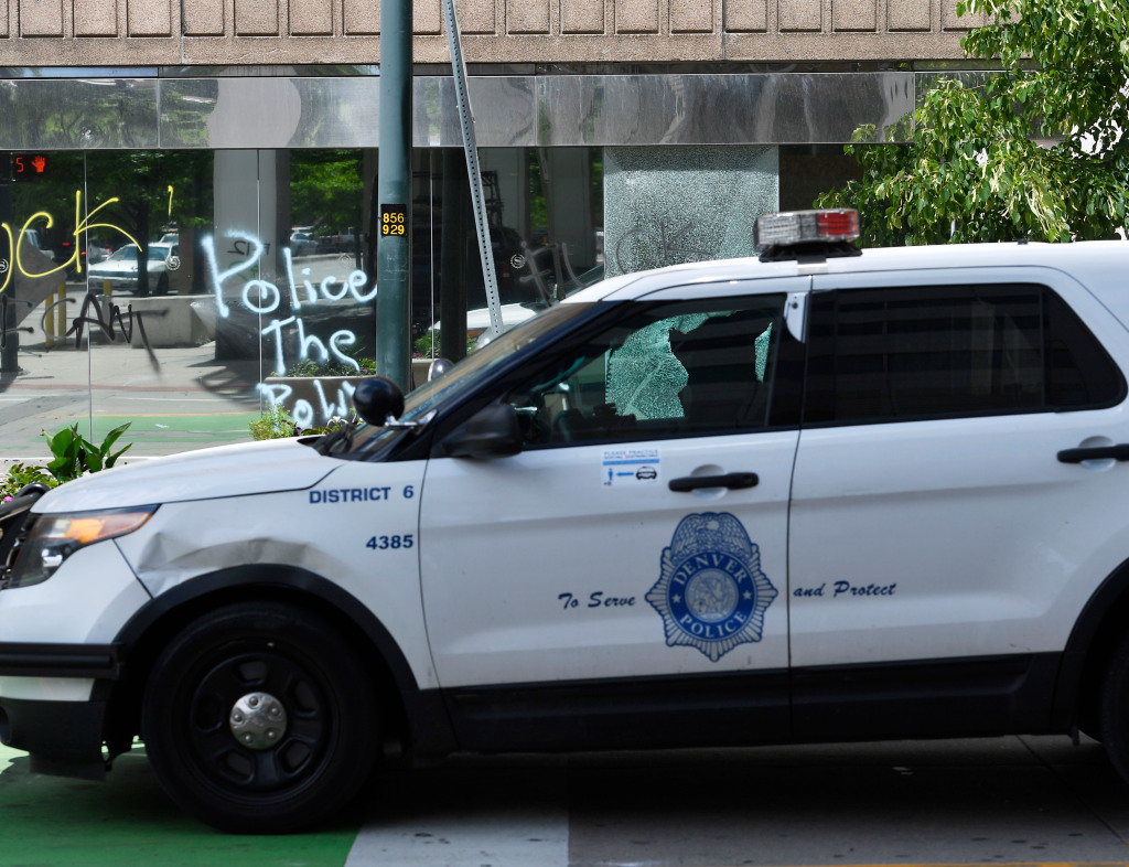 Denver police officer who shot, injured man wielding a
machete will not face criminal charges 1