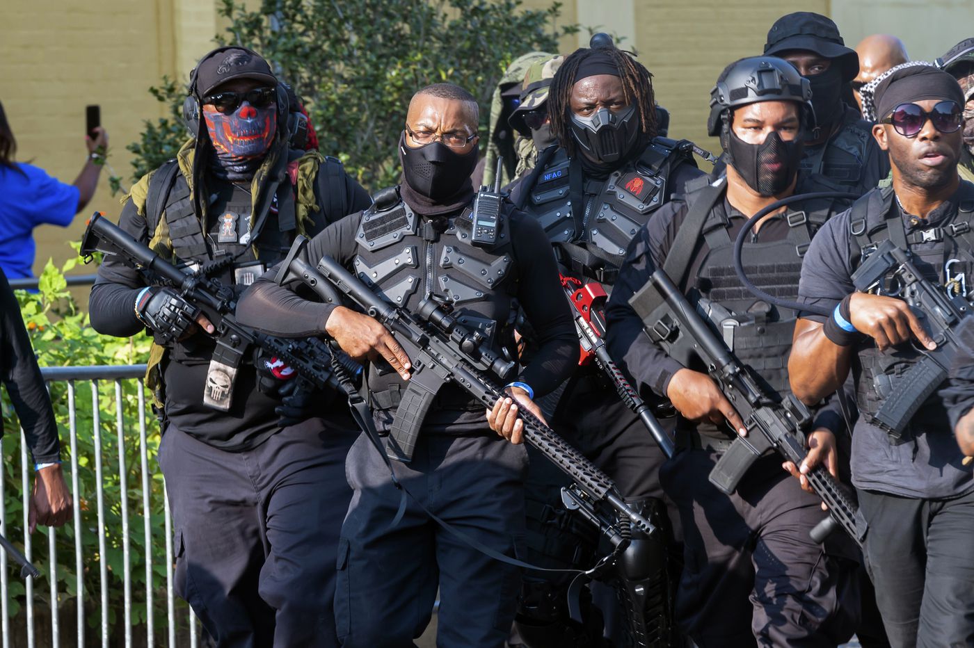 SEE IT: Armed militia leads protest march after Louisiana
police kill Black man 1 SEE IT: Armed militia leads protest march after Louisiana
police kill Black man 1