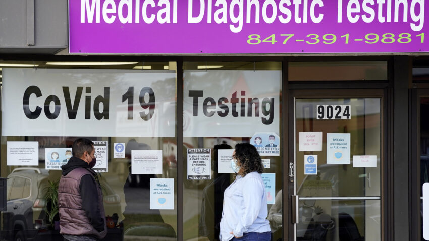 US sets coronavirus infection record; deaths near
224,000 1