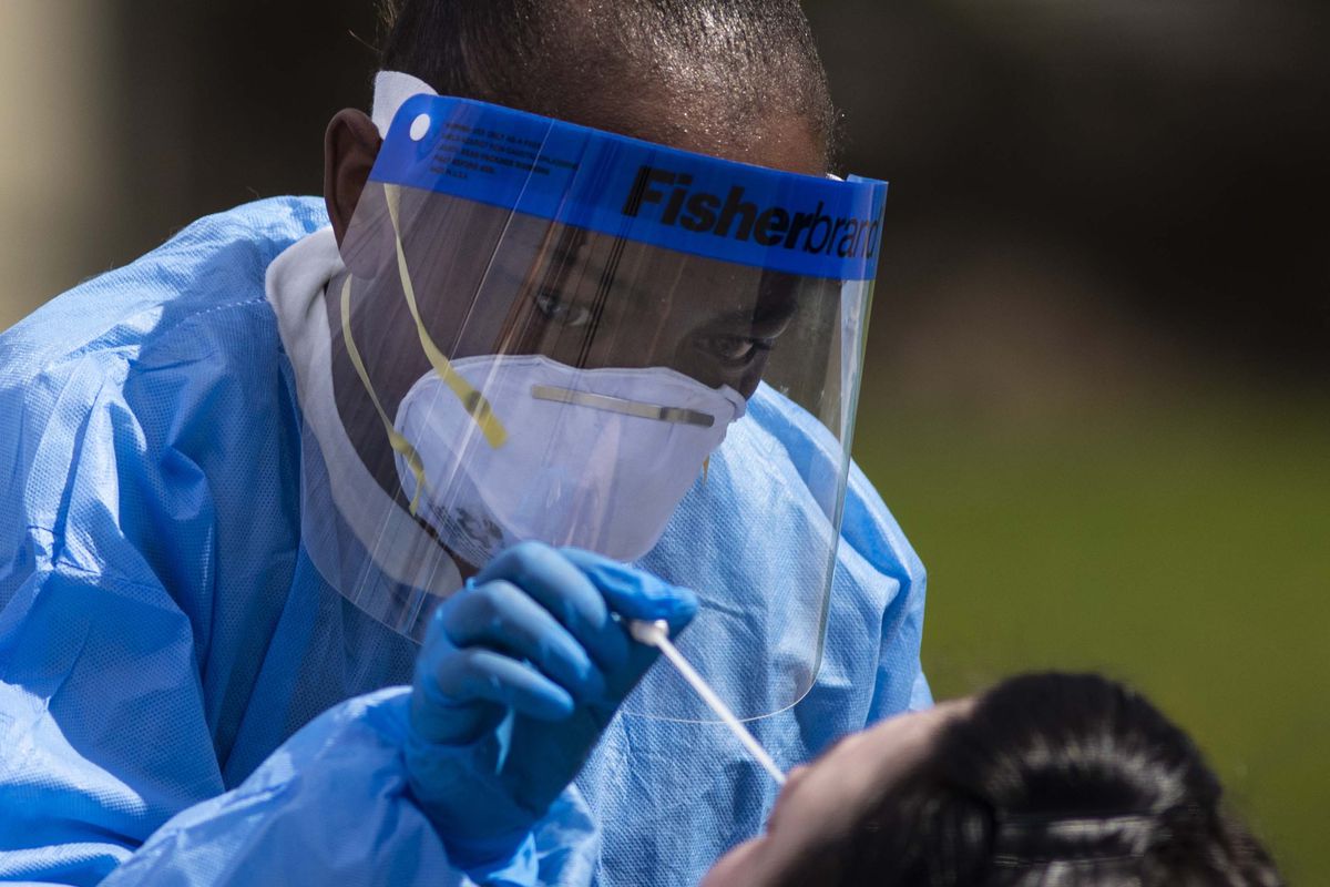 Illinois reports record-breaking single-day coronavirus case
totals Thursday (LIVE UPDATES) 1