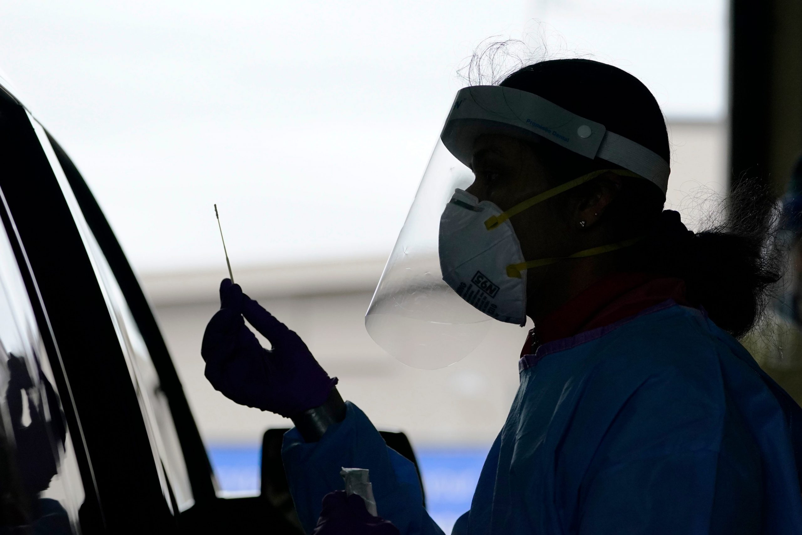 Coronavirus updates: Wisconsin reports worst day of deaths,
cases; 3 Western states join California vaccine review group; 226K
US deaths 1