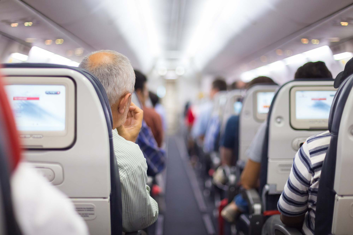 Texas woman in her 30s died from COVID-19 while on
flight 1