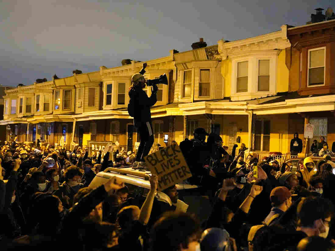 Walter Wallace Jr.'s Family Does Not Want Police Officers To
Face Murder Charges 1