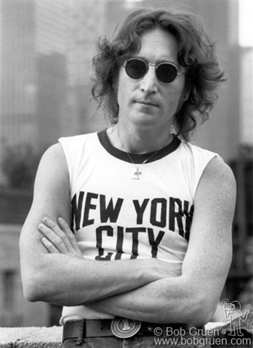 Rock photographer Bob Gruen reveals true stories behind his
classic shots 1