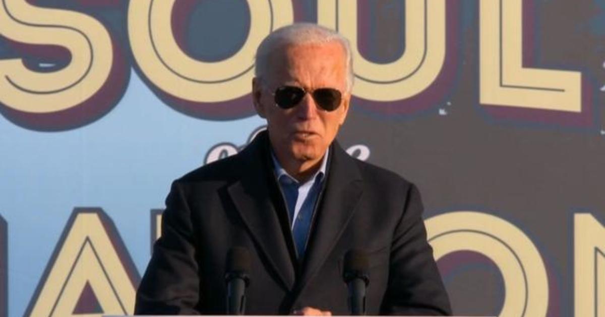 Eye Opener: Trump, Biden campaigns push for battleground
voters 1
