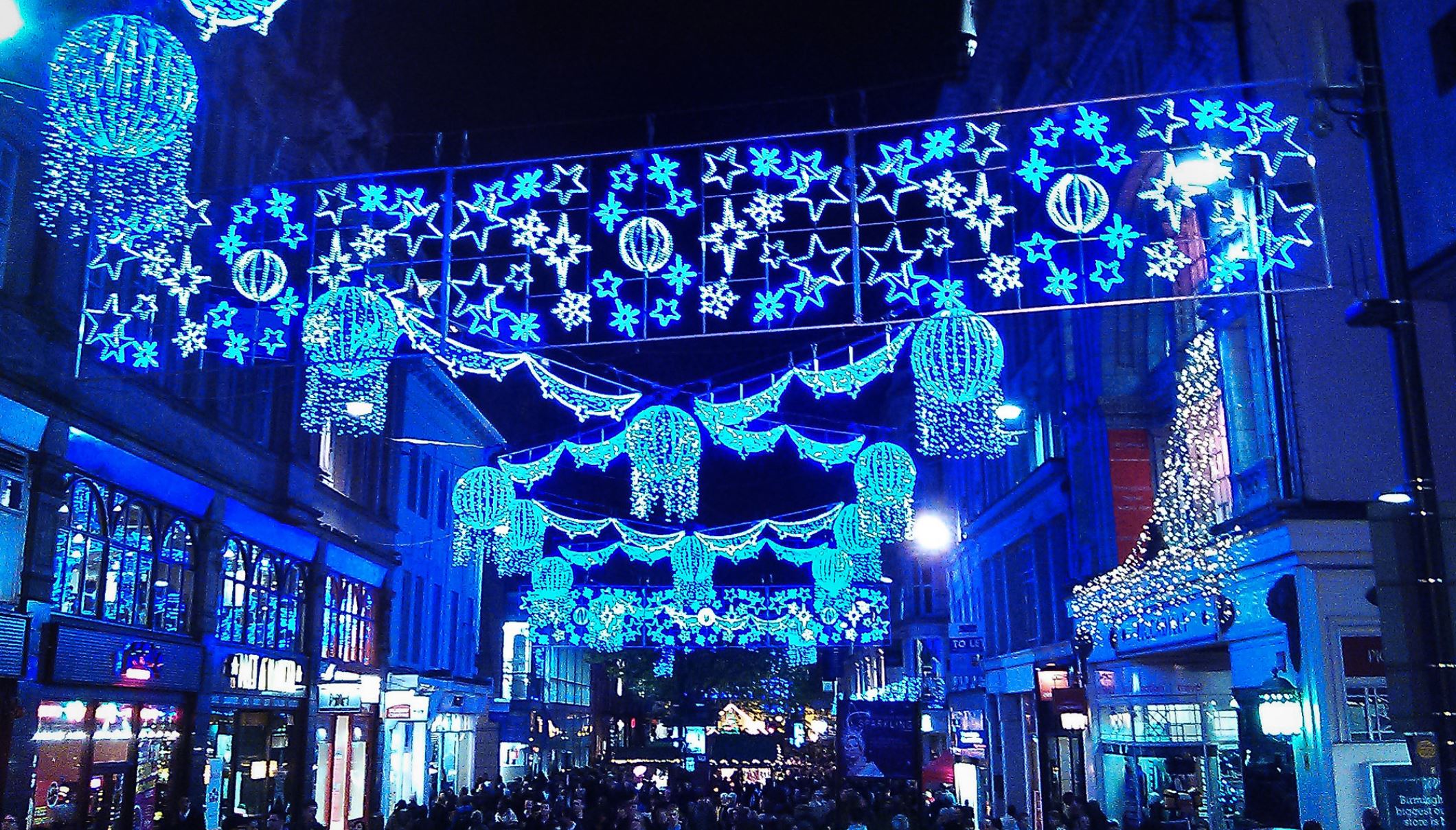 UK Police Chief Says Cops Plan To Break Up Christmas
Celebrations Defying Lockdown Rules, Fears Move Could Spark Civil
Unrest 1