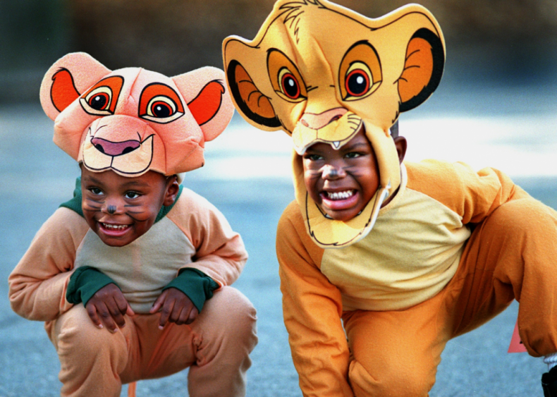 In Photos: Classic Halloween Costumes From 1865 to
Today 1