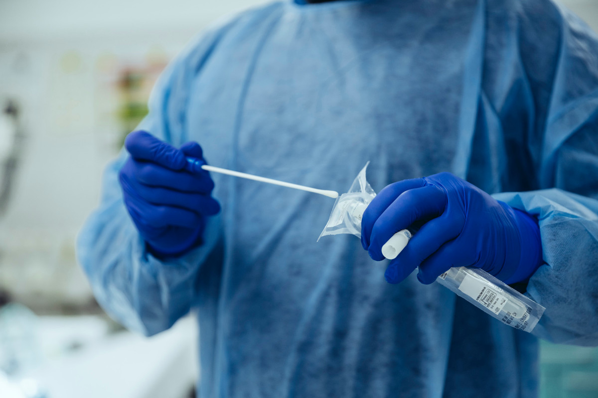 COVID-19 infections have gotten milder over time, study
suggests 1