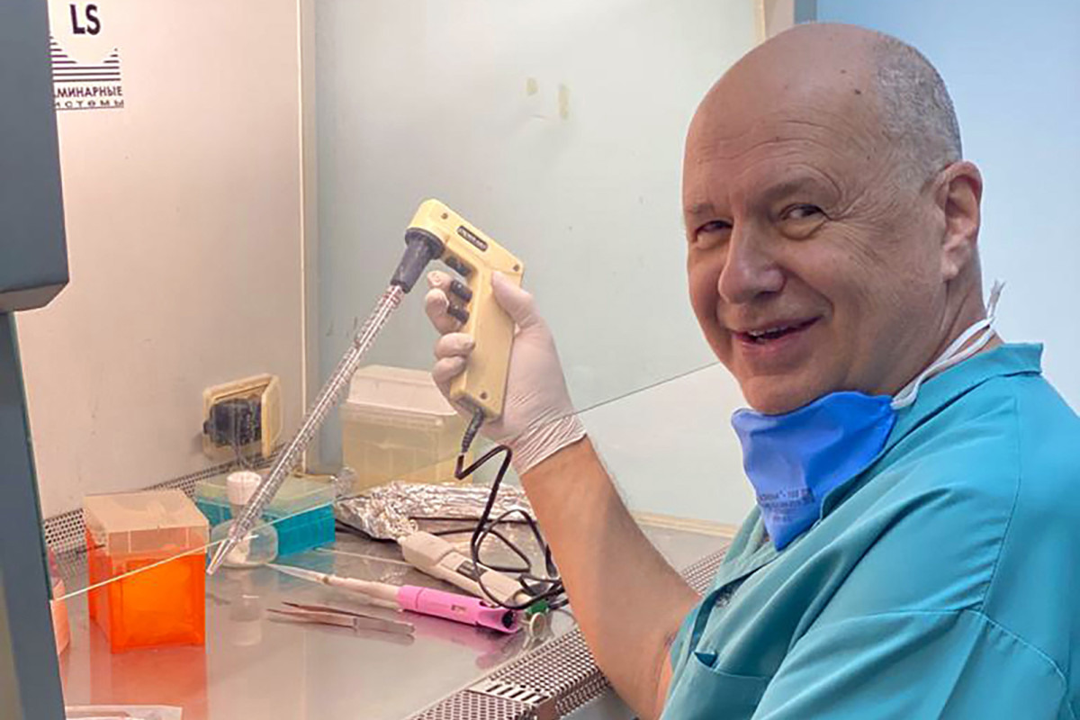 Russian scientist reportedly contracts COVID-19 twice for
immunity experiment 1