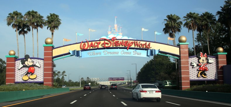 Florida Man, Worried About BLM Protests, Brings AR-15 and
Handgun to Disney Vacation 1
