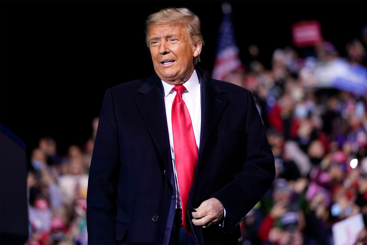Trump says he feels like ‘Superman’ after Regeneron COVID-19
treatment 1