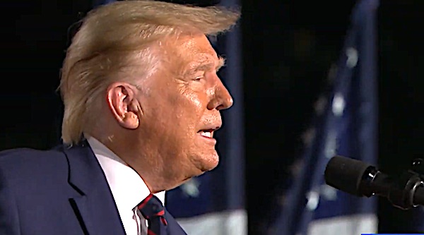 Poll: College students threaten protests if Trump
wins 1