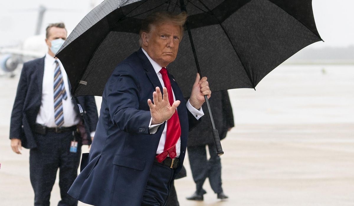 Trump comes back negative for coronavirus on antigen test,
White House doc says 1