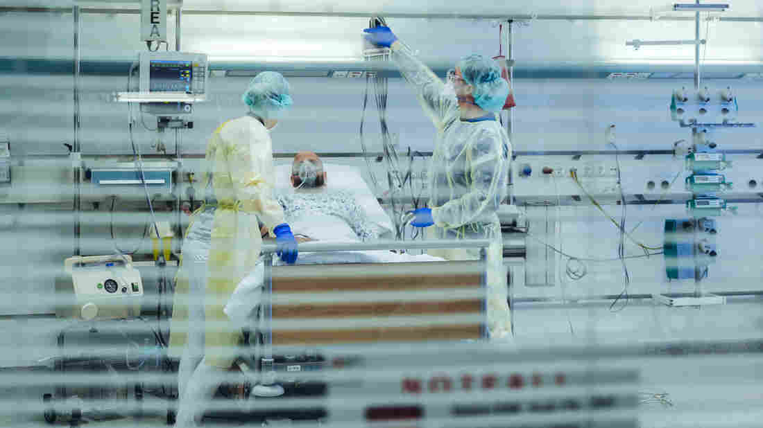 HHS Renews $10.2 Million Contract for Controversial COVID-19
Data Tracking Company 1
