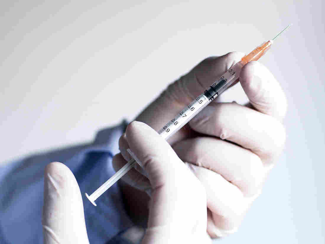 Web Of 'Wellness' Doctors Promote Injections Of Unproven
Coronavirus Treatment 1 Web Of 'Wellness' Doctors Promote Injections Of Unproven
Coronavirus Treatment 1