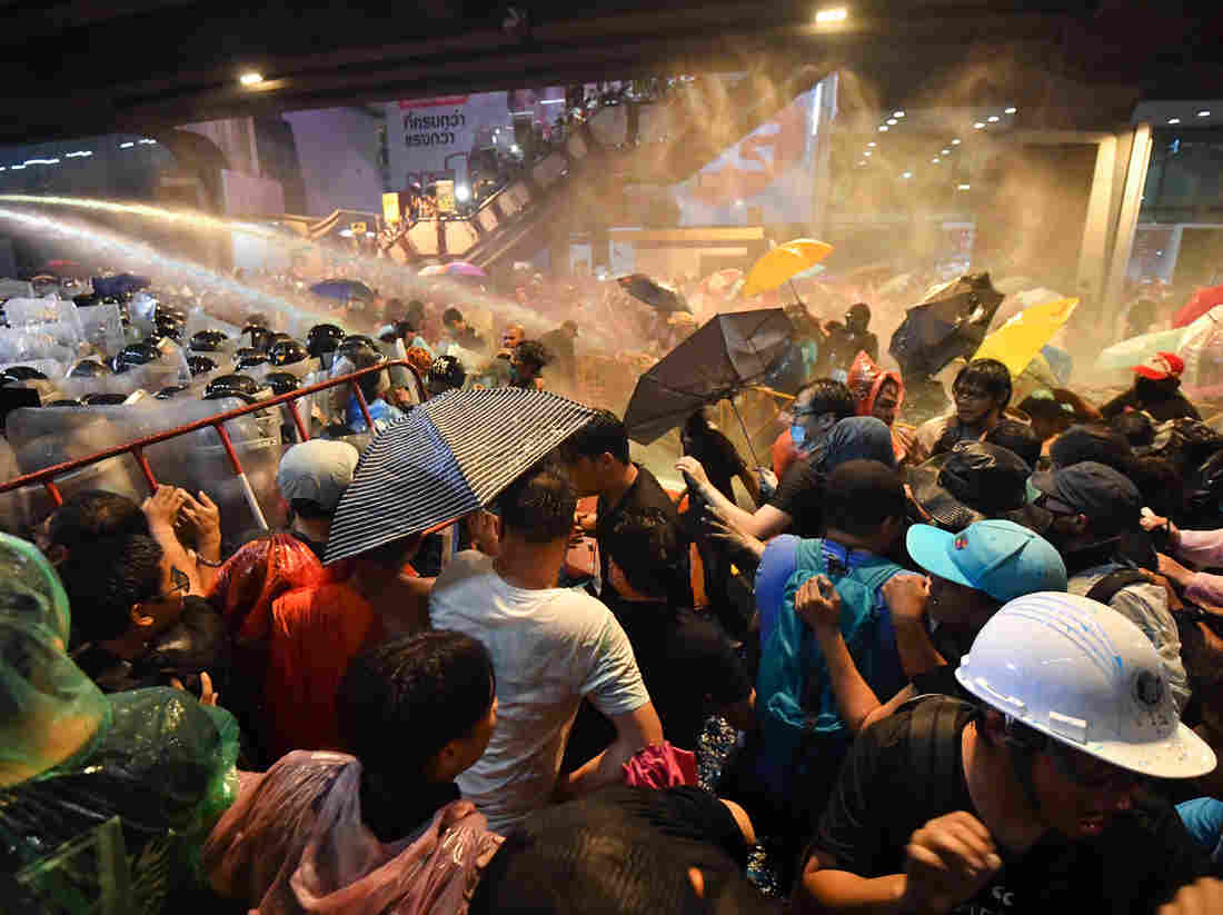 Police In Bangkok Use Water Cannon To Break Up
Anti-Government Protests 1