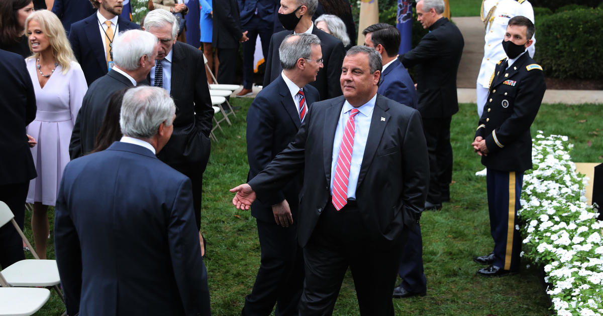 Chris Christie released from hospital after testing positive
for COVID-19 1