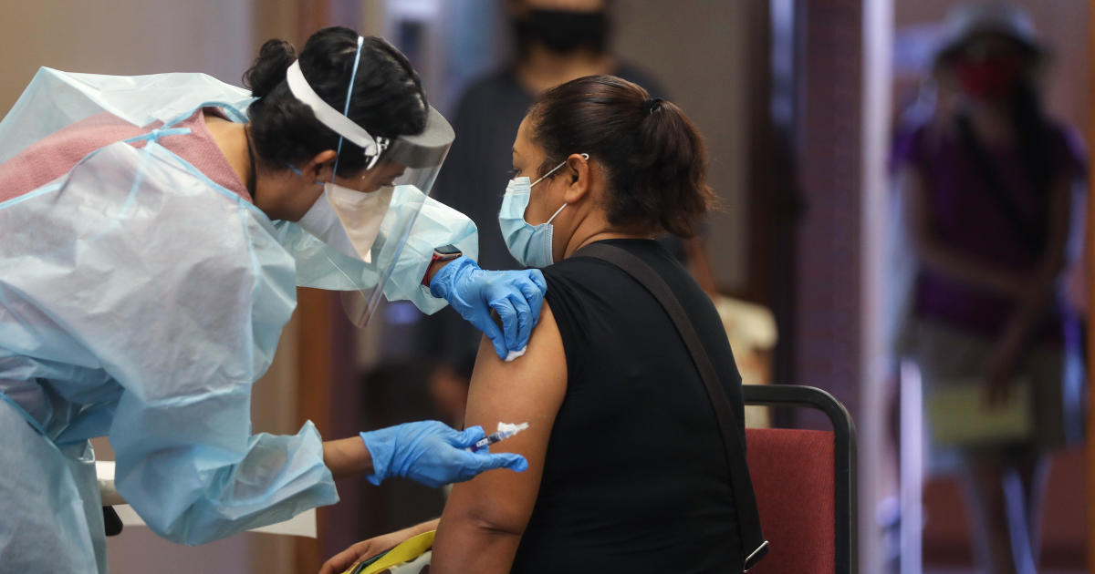 Doctors urge flu shots in light of COVID-19. Here's what you
need to know. 1