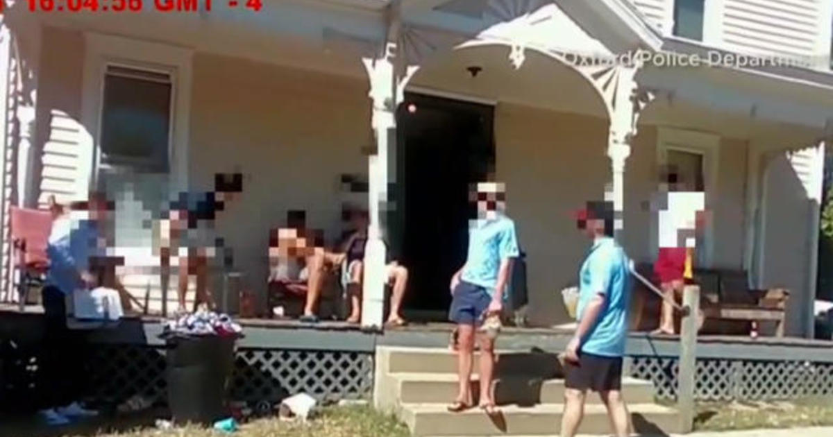 Schools take aim at Greek life for potentially contributing
to COVID-19 spread 1