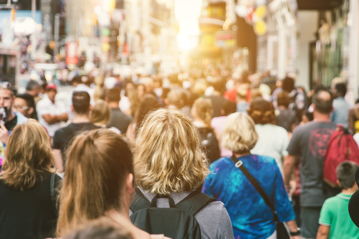 Petition demanding COVID-19 ‘herd immunity’ littered with
fake signatures 1