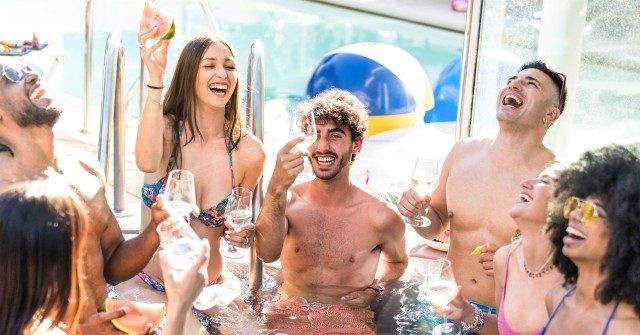 Coronavirus: UK Police Bust Hot Tub Party 1