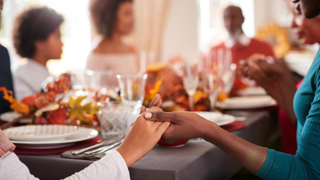 CDC Thanksgiving guidelines: How to stay safe and
coronavirus-free over the holiday 1