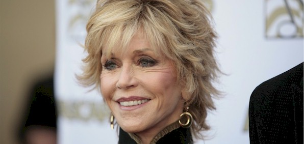 Jane Fonda says COVID-19 is 'God's gift to the left' 1