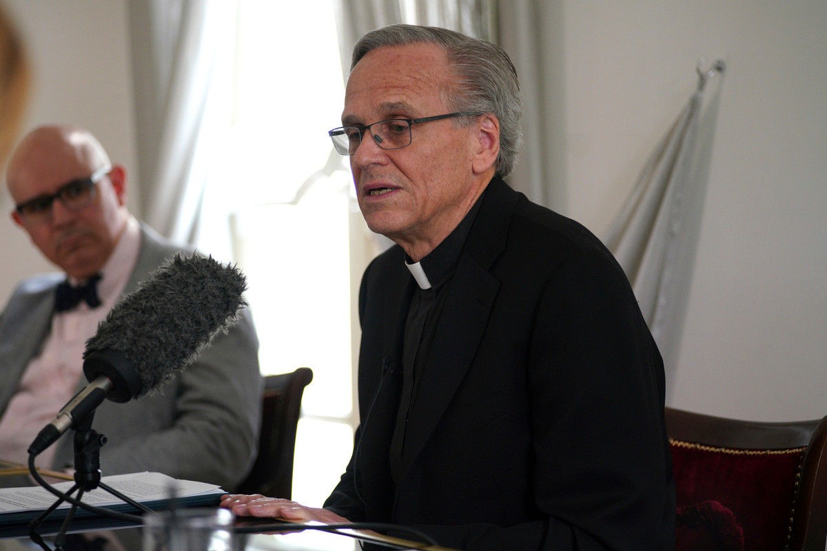 Notre Dame president has COVID-19 after going to SCOTUS pick
event 1