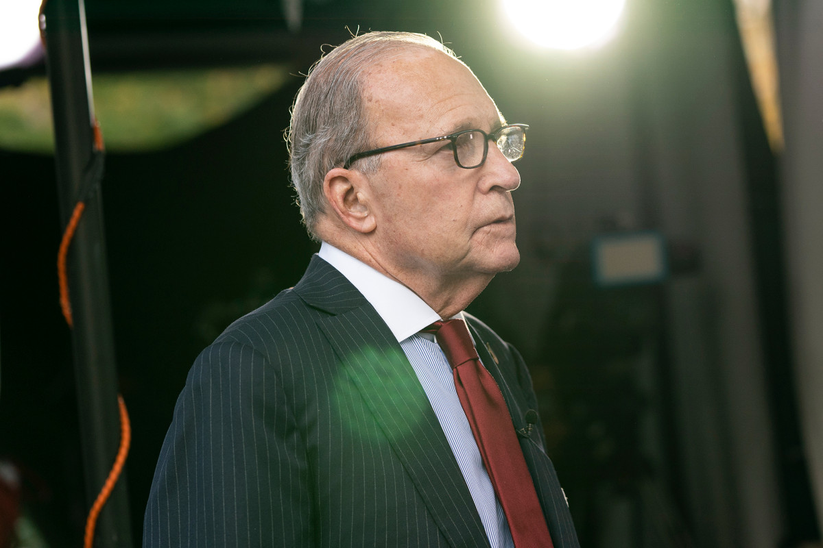 Trump will introduce middle class tax cut if re-elected,
Kudlow says 1