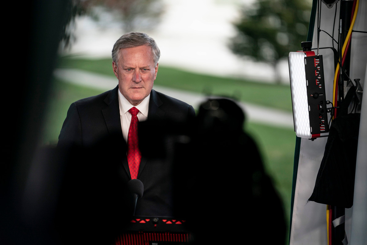 Mark Meadows reportedly hosted lavish indoor wedding despite
COVID-19 lockdown 1