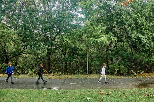 These 4 Schools Created Outdoor Classrooms. Take a
Look. 1